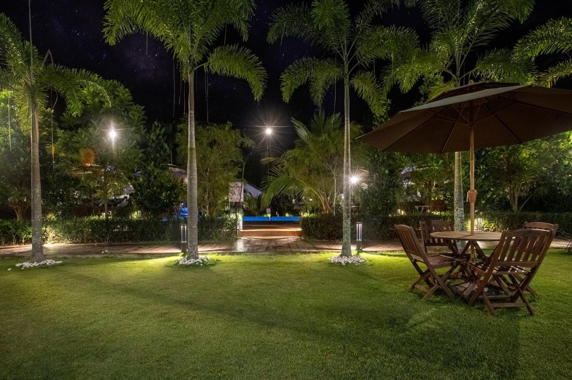 Villa Renai Resort ベントン エクステリア 写真